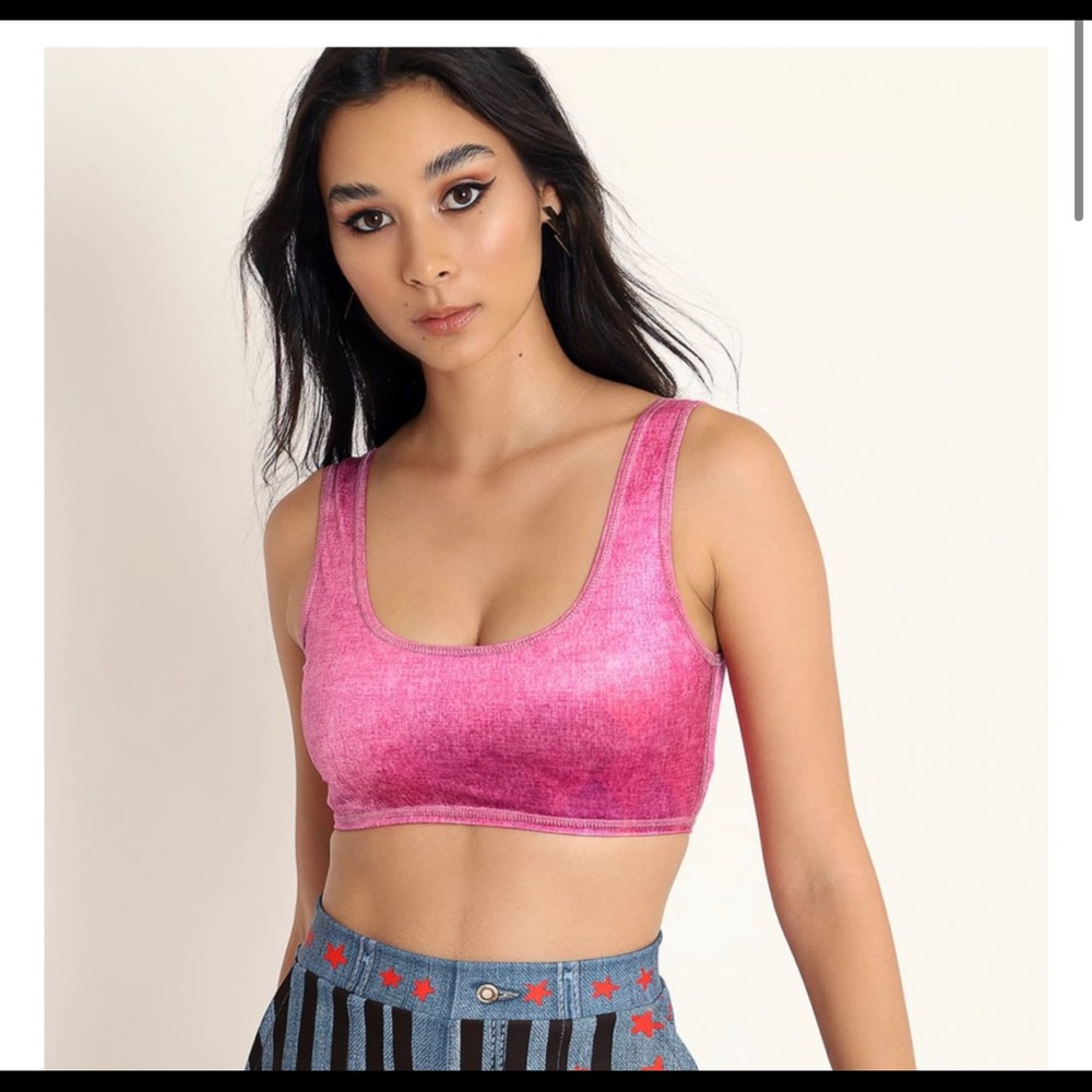 PINK VELVET VS BIRDS OF PREY INSIDE OUT CROP